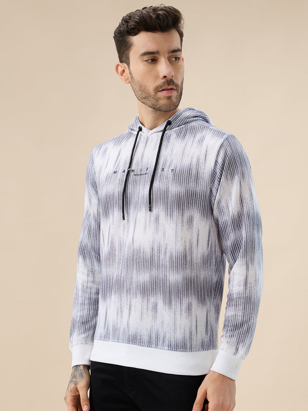 Men's Camouflage Print Full Sleeves Textured Hooded Sweatshirt