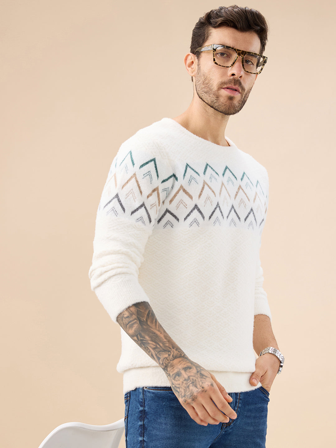 Men's Chevron Chest Round Neck Regular Fit Full Sleeves Sweater