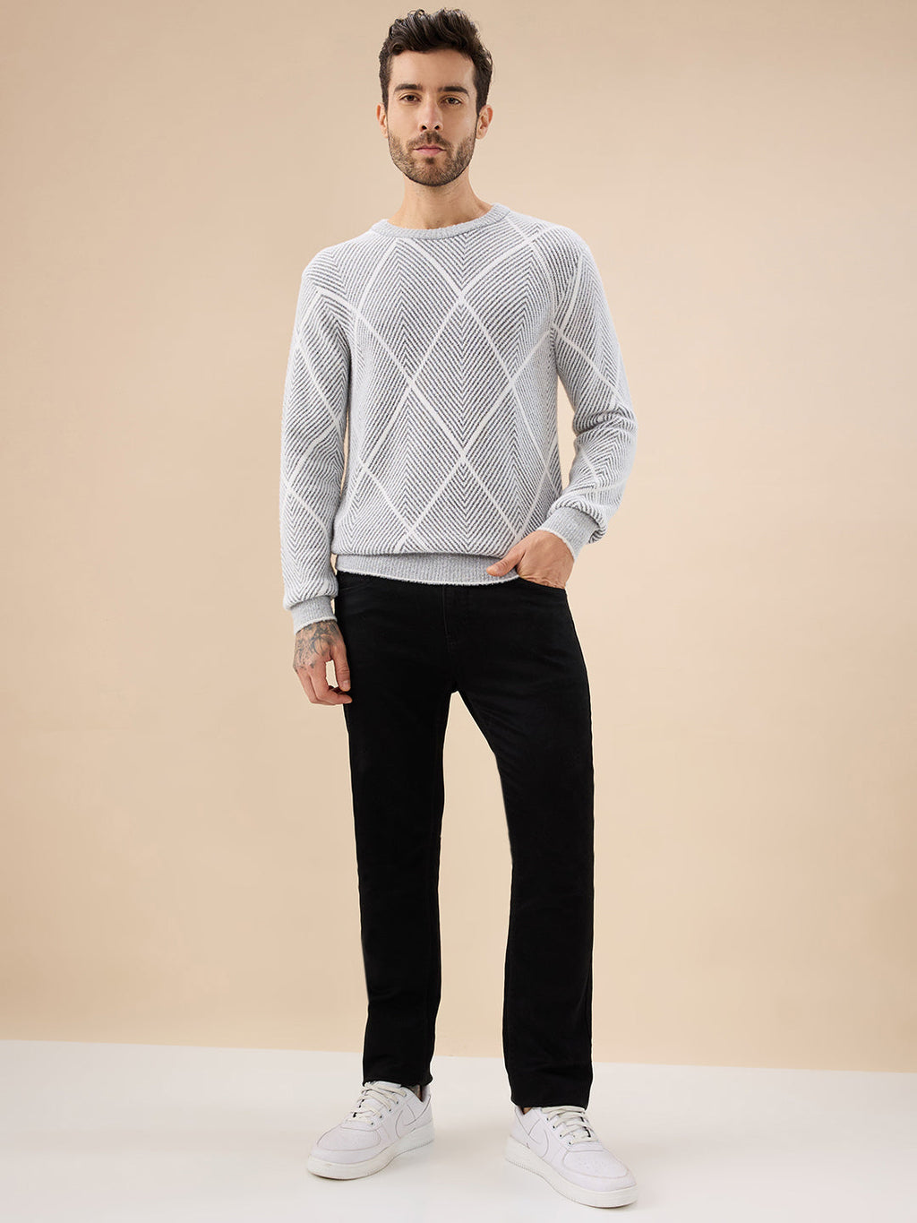 Men's All Over Geometric Textured Full Sleeves Round Neck Sweater