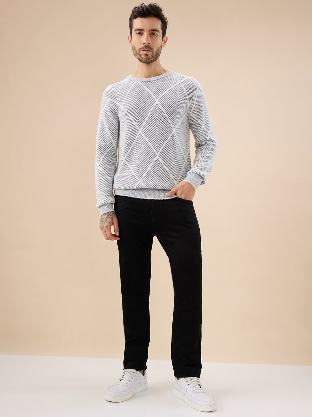Men's All Over Geometric Textured Full Sleeves Round Neck Sweater
