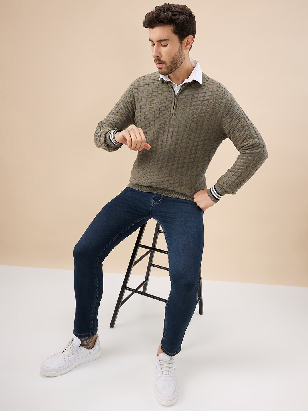 Men’s Trendy Textured Knit Half Zip High Neck Full Sleeves Sweater