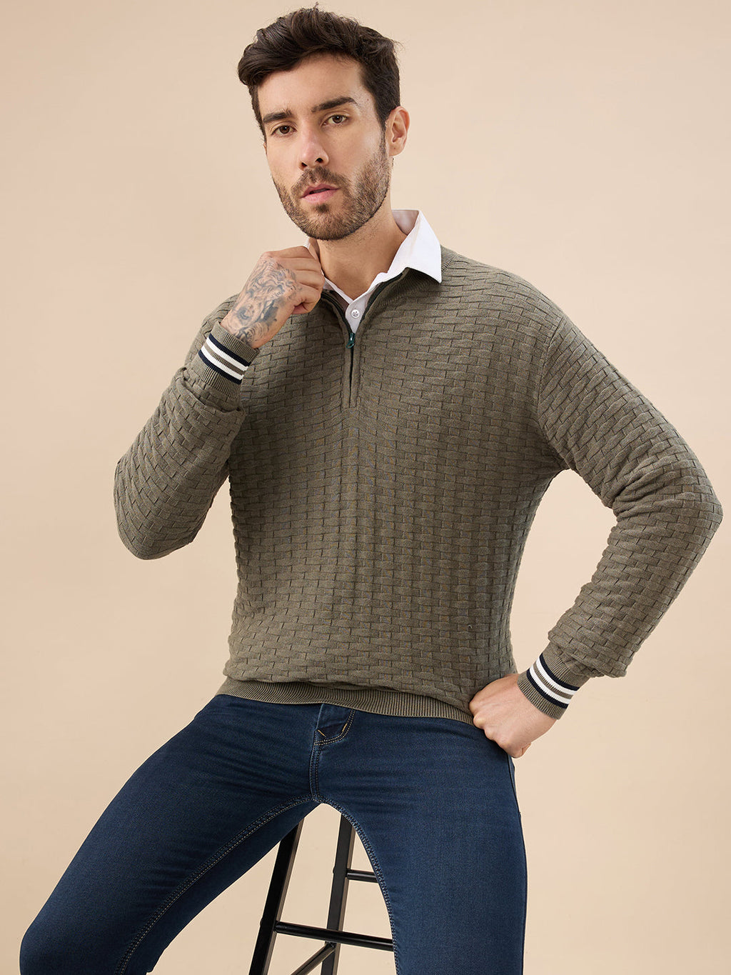 Men’s Trendy Textured Knit Half Zip High Neck Full Sleeves Sweater