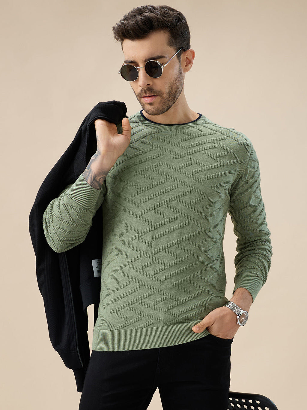 Men's Solid Geometric Textured Round Neck Full Sleeve Regular Fit Sweater