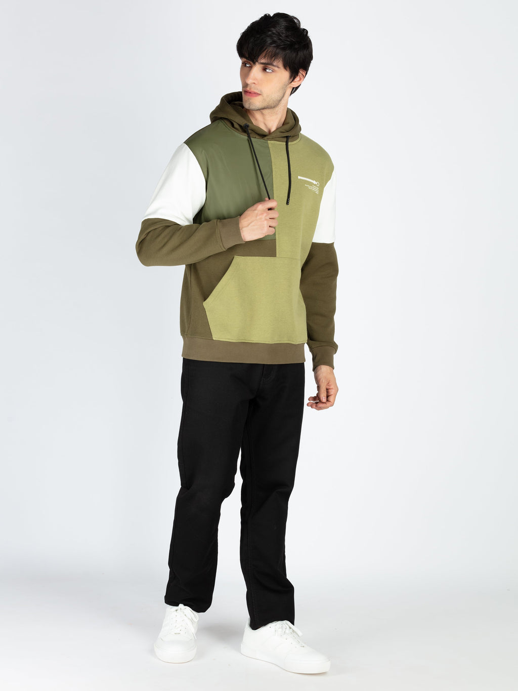 Mens Colorblocked Full Sleeve Hooded Sweatshirt