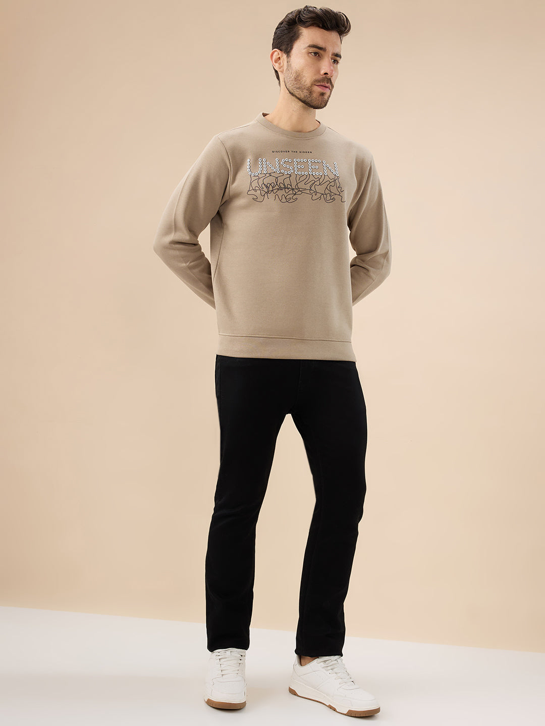 Men's Chest Typography Print Full Sleeve Round Neck Fleece Sweatshirt
