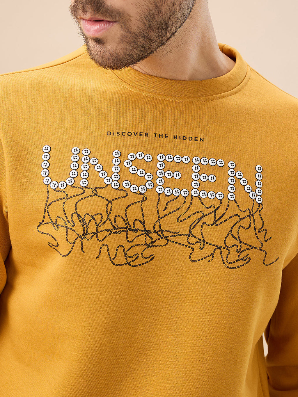 Men's Chest Typography Print Full Sleeve Round Neck Fleece Sweatshirt