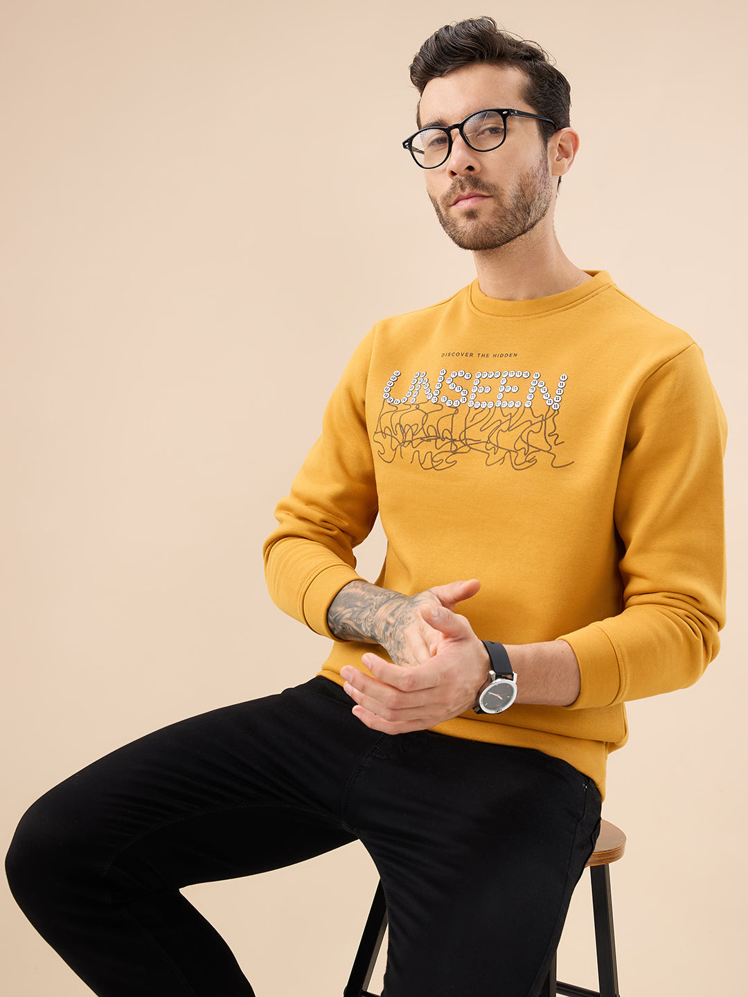 Men's Chest Typography Print Full Sleeve Round Neck Fleece Sweatshirt