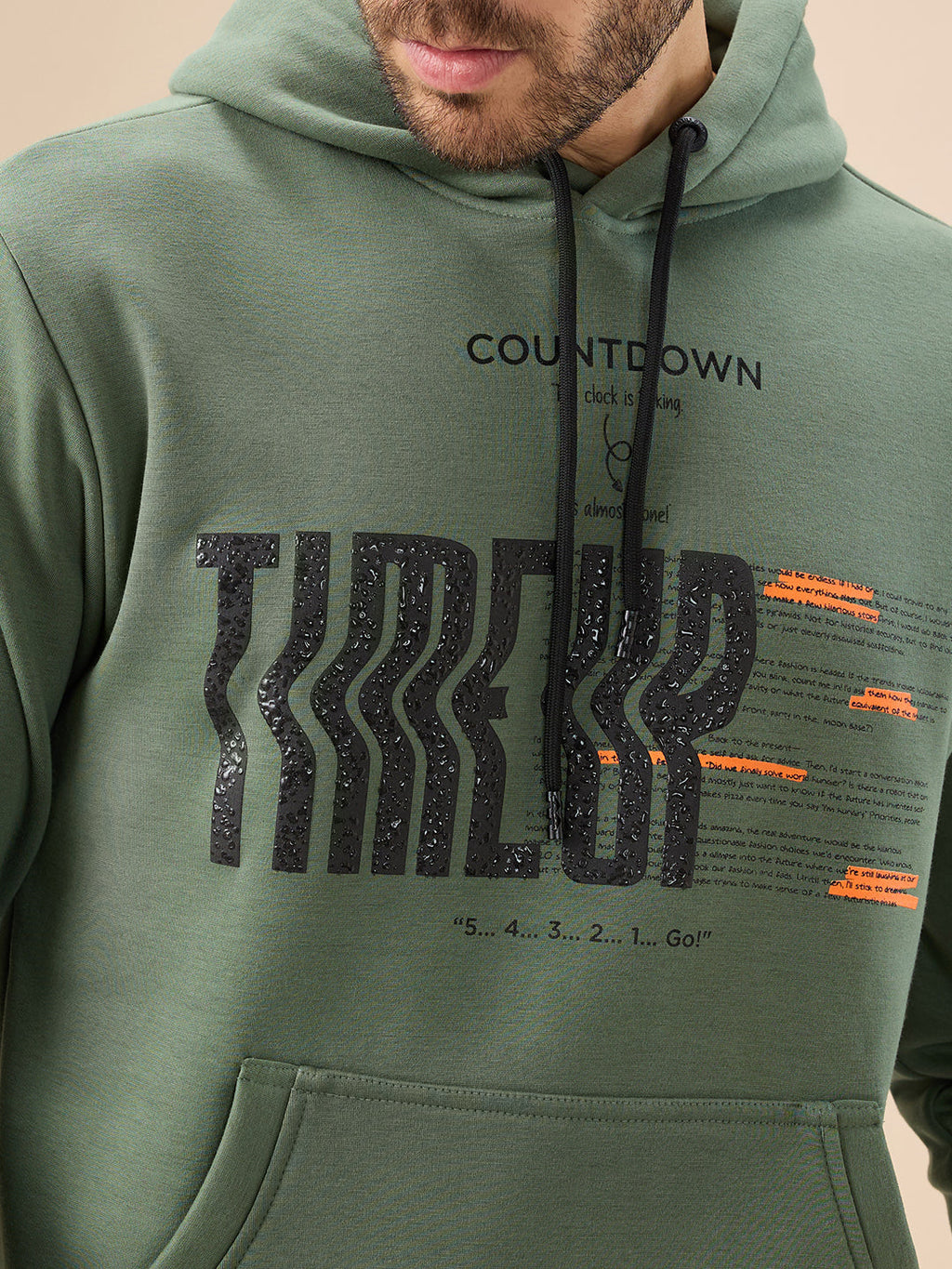 Men's Chest Typography Print Full Sleeve Hooded Fleece Sweatshirt with Kangaroo Pocket