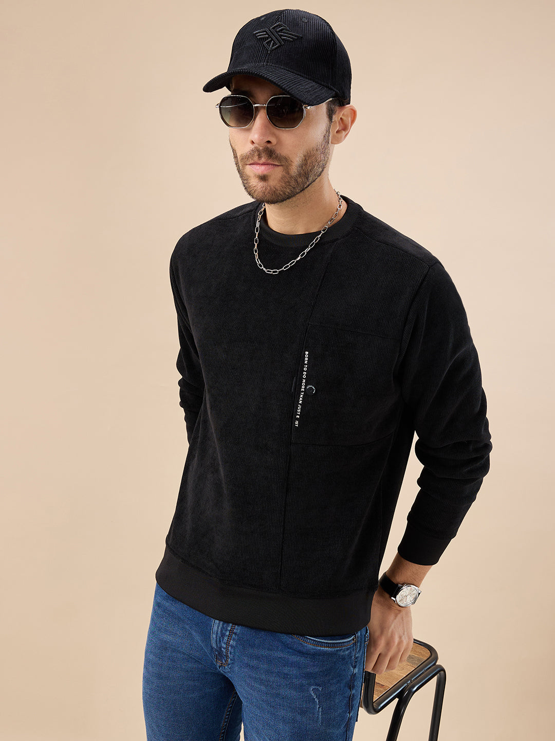 Men's Solid Textured Knit Full Sleeve Round Neck Fleece Sweatshirt with Chest Pocket