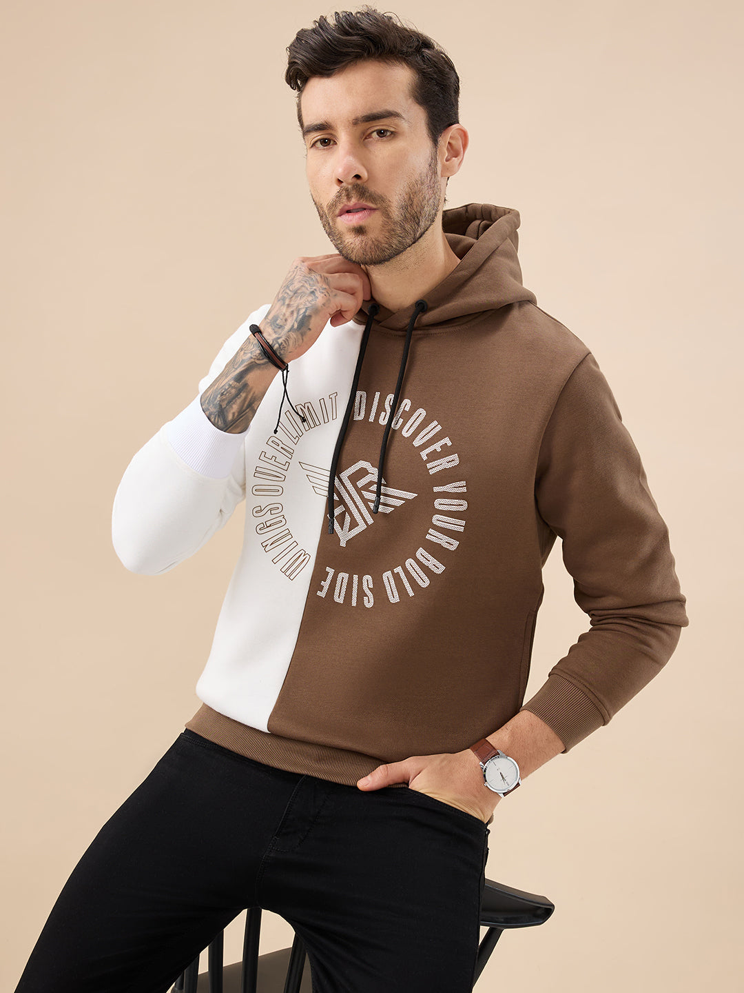 Mens Solid Textured Knit Full Sleeve Round Neck Fleece Sweatshirt with Chest Pocket