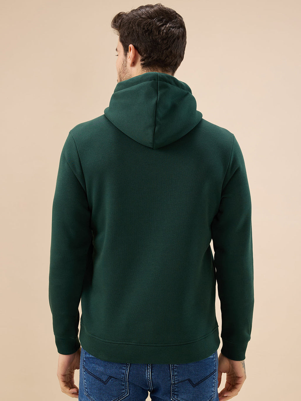 Men's Chest Typography Print Full Sleeve Hooded Fleece Sweatshirt
