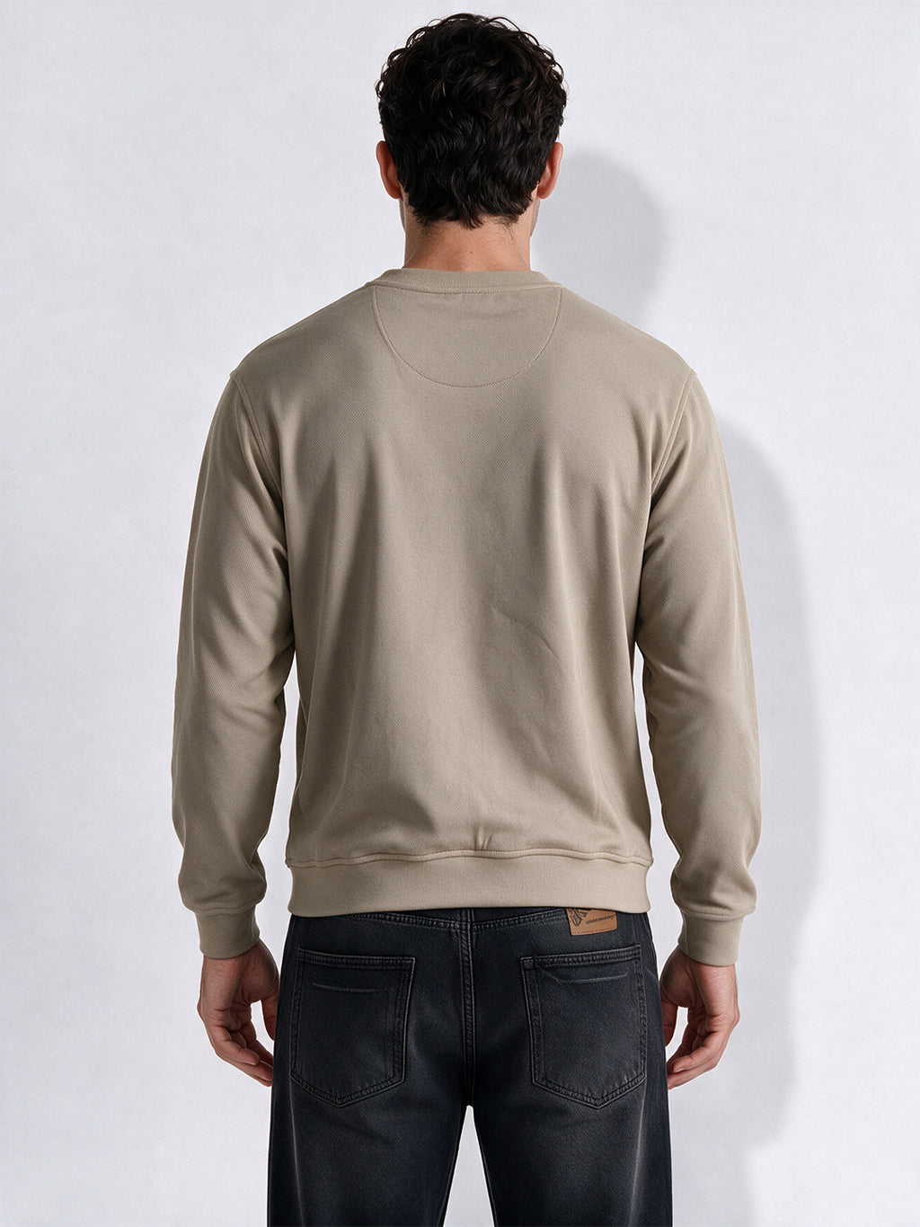 Men’s Cotton Blend Solid Round Neck Regular Fit Sweatshirt
