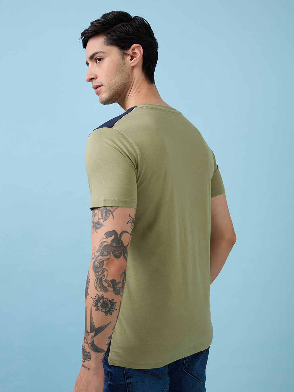 Mens Full-Front Self Design Printed Round Neck Half Sleeves Tshirt
