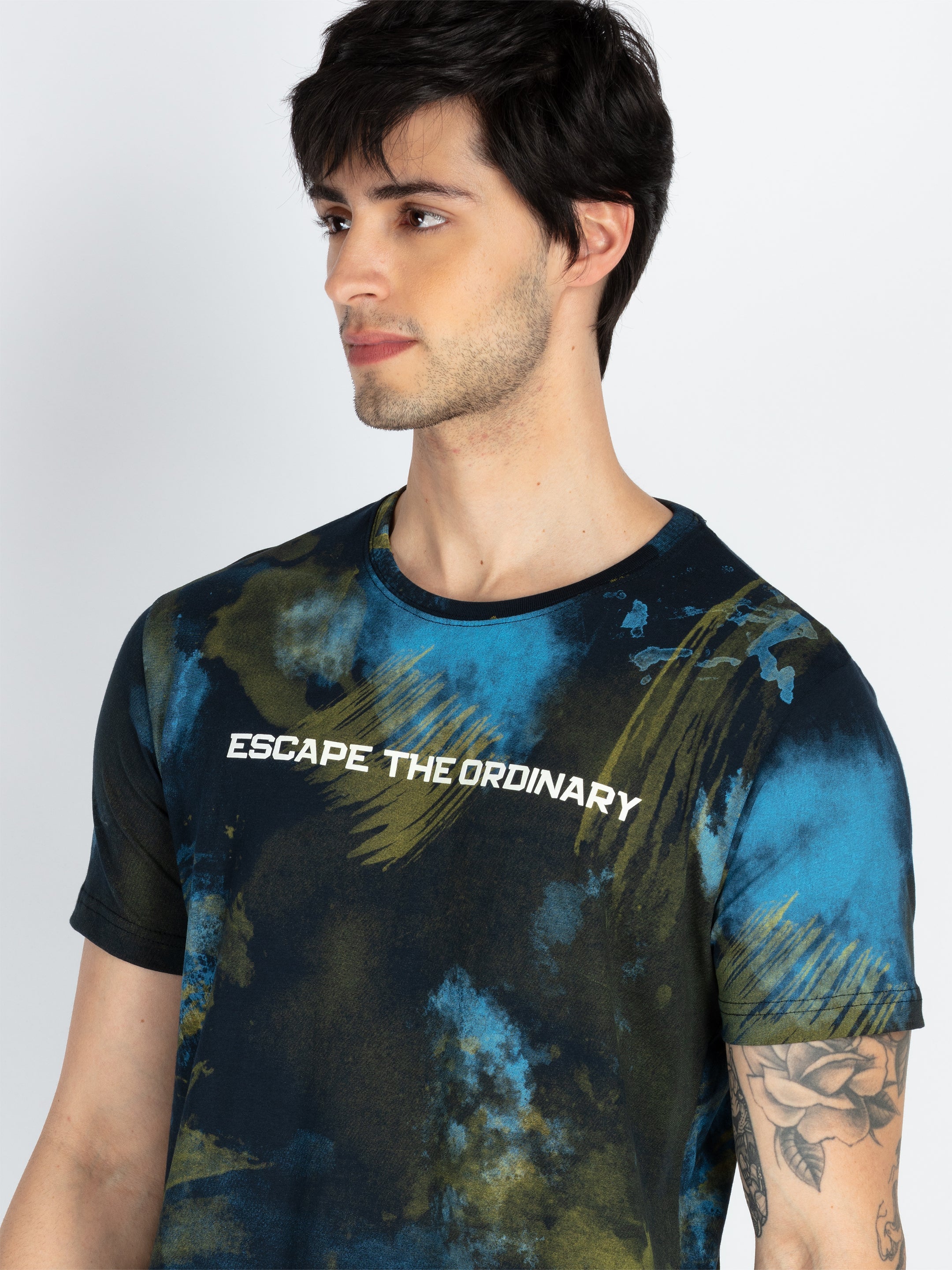 Men's All Over Printed Round Neck T-Shirt