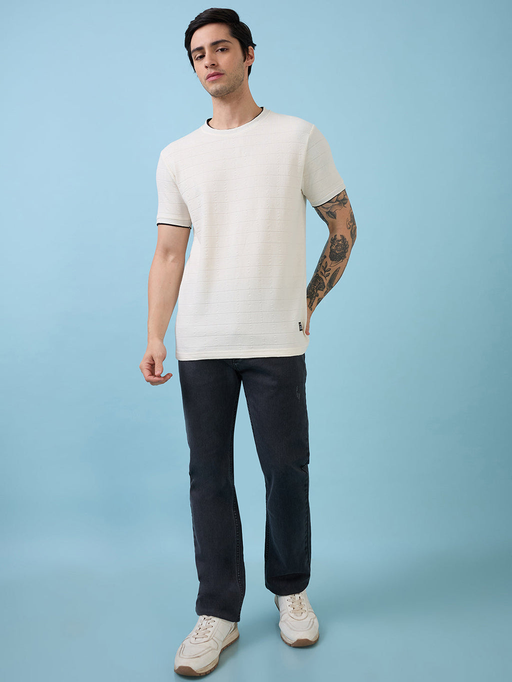 Mens Solid Round Neck Half Sleeves T-shirts