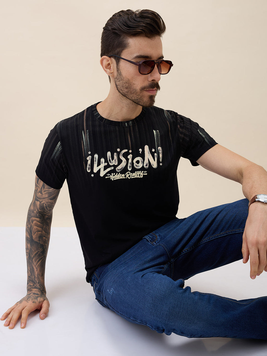 Men's Printed Round Neck Half Sleeves Regular Fit Tshirt