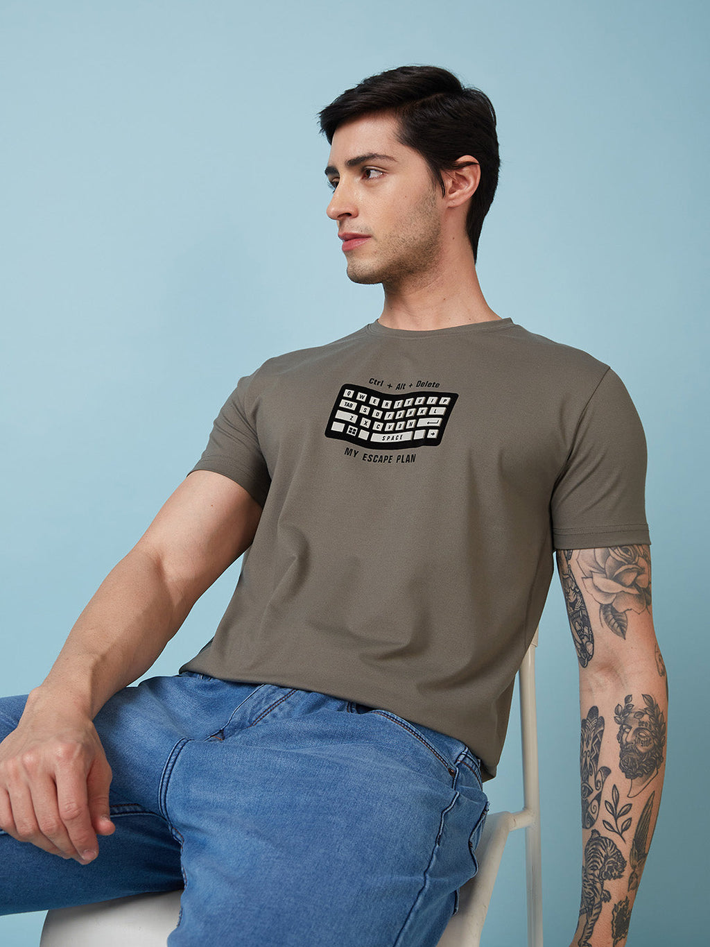 Mens Chest Printed  Round Neck Tshirt