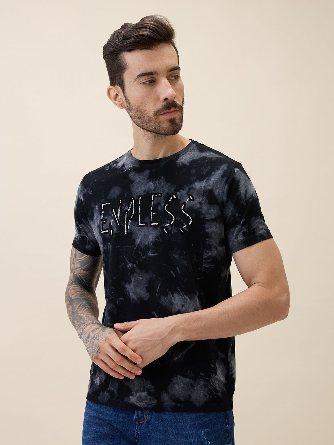 Men's Printed Round Neck Half Sleeves Regular Fit Tshirt Secondary image