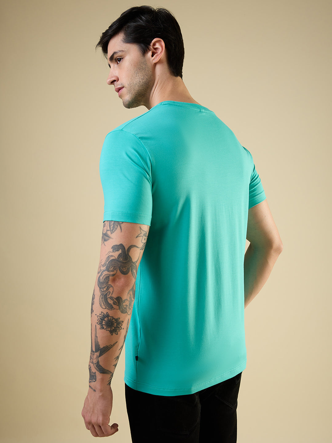 Mens Full-Front Graphic Printed Half Sleeves Regular Fit T-shirt