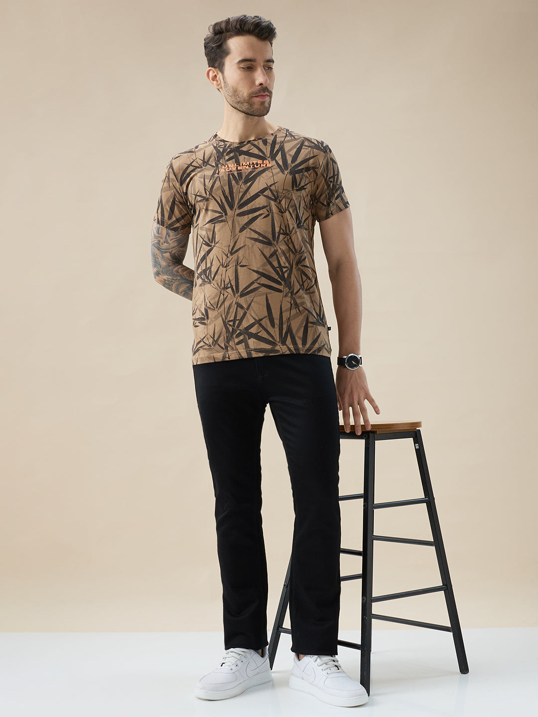Men's Round Neck Half Sleeve All Over Tropical Print T-Shirt