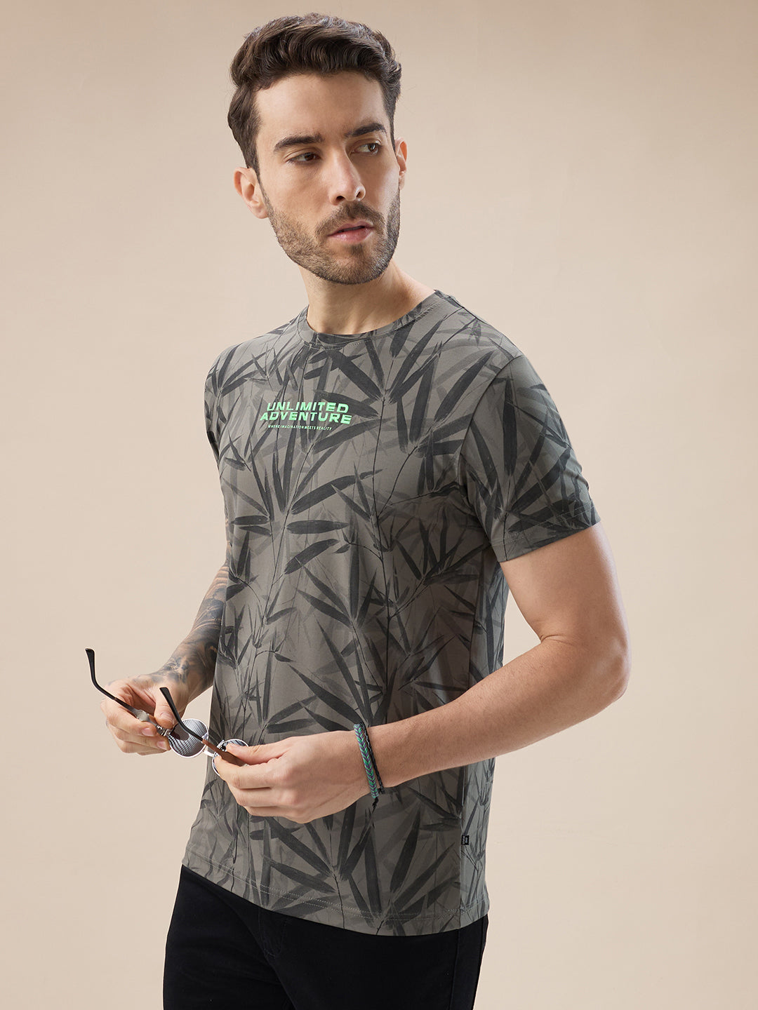 Men's Round Neck Half Sleeve All Over Tropical Print T-Shirt
