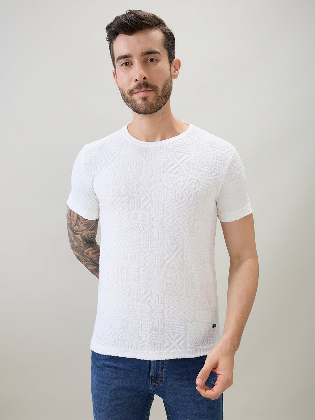 Men's Geometric Textured Solid Round Neck Regular Fit Half Sleeve T-Shirt