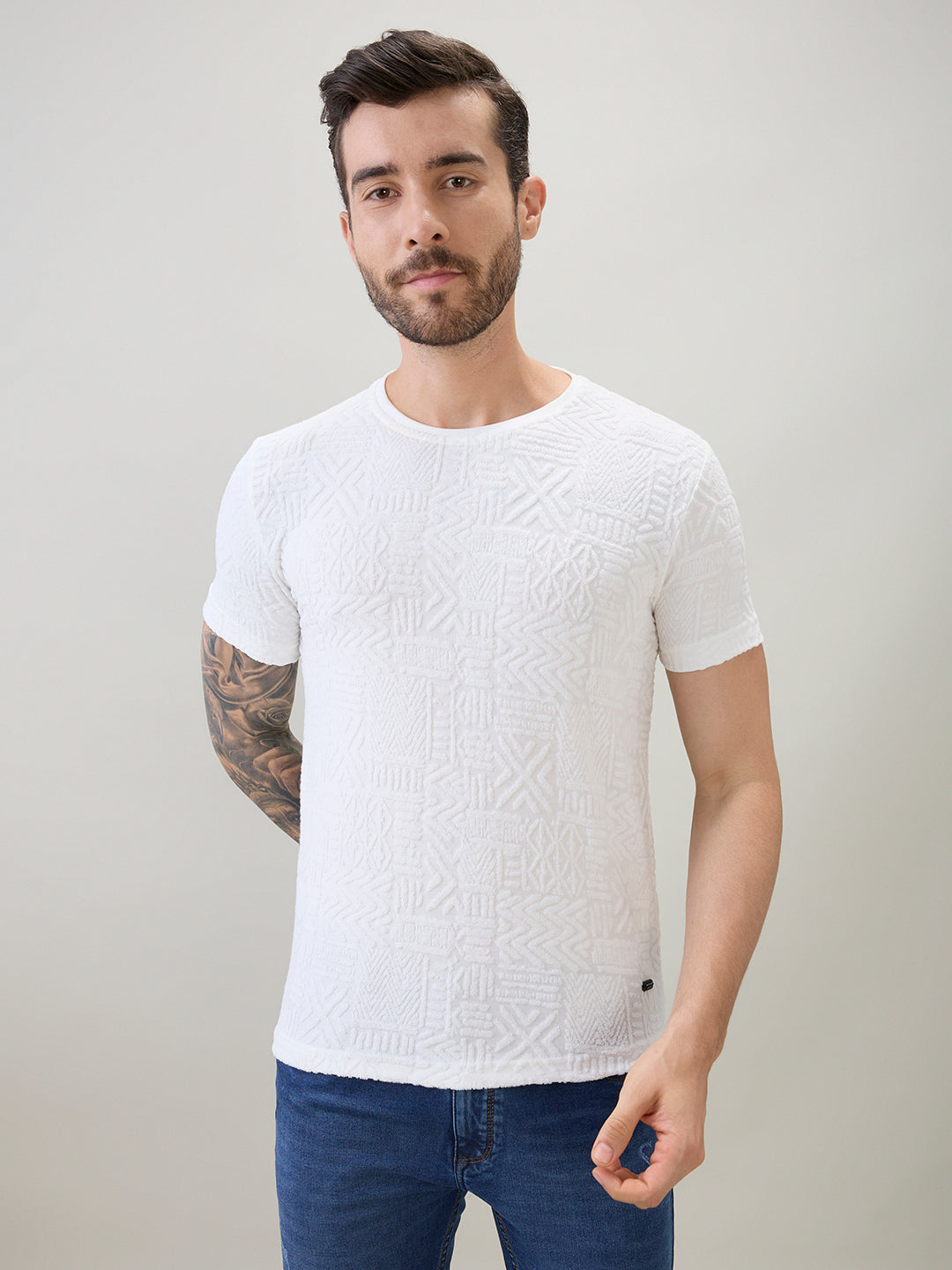 Men's Geometric Textured Solid Round Neck Regular Fit Half Sleeve T-Shirt