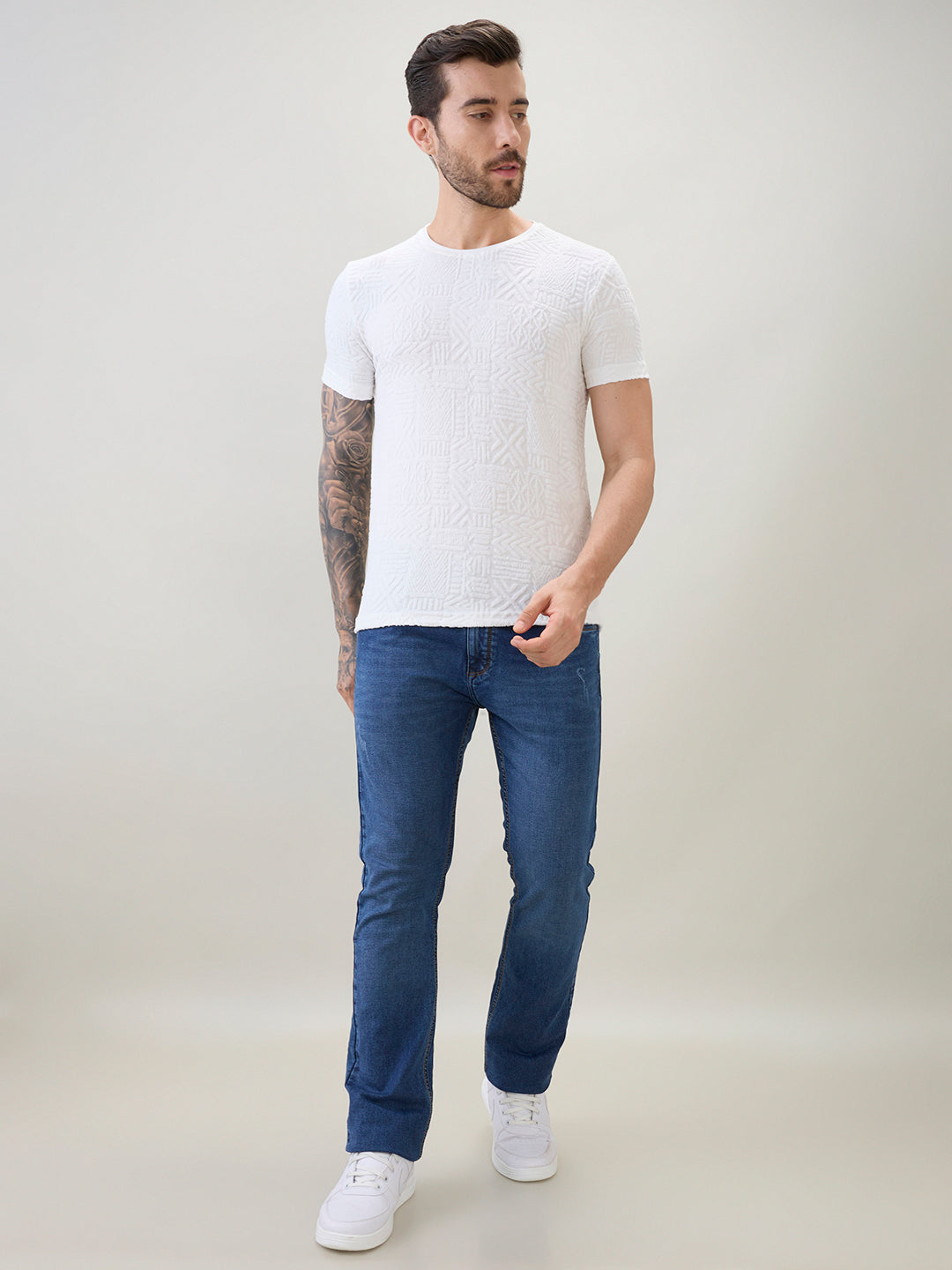 Men's Geometric Textured Solid Round Neck Regular Fit Half Sleeve T-Shirt