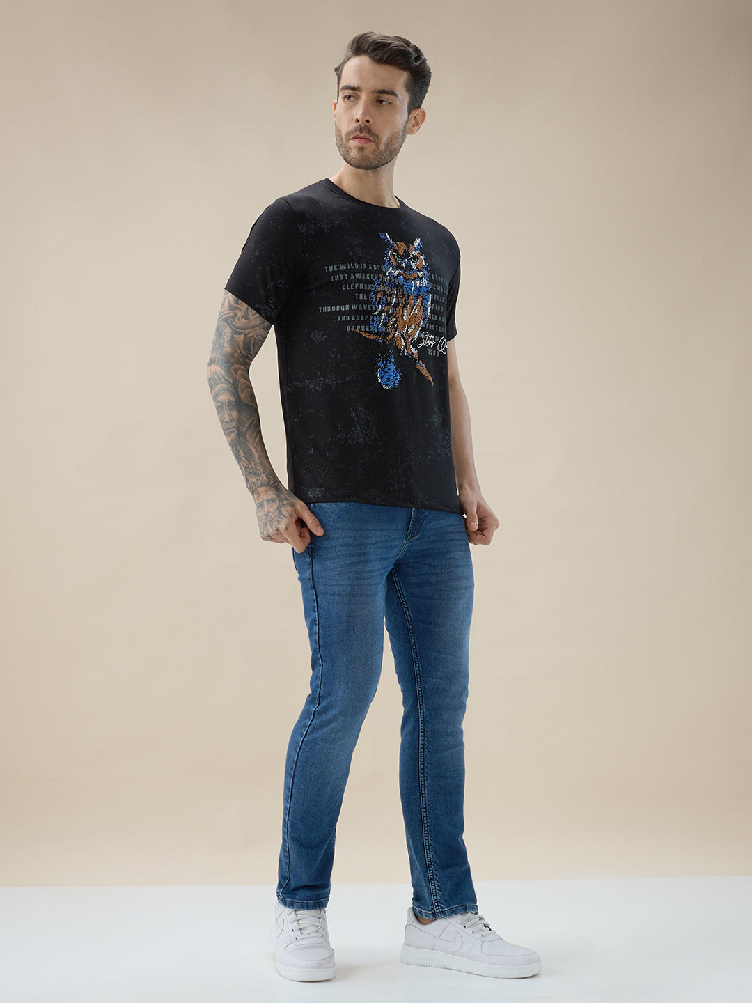 Mens Geometric Textured Polo Neck Half Sleeve Regular Fit T-Shirt