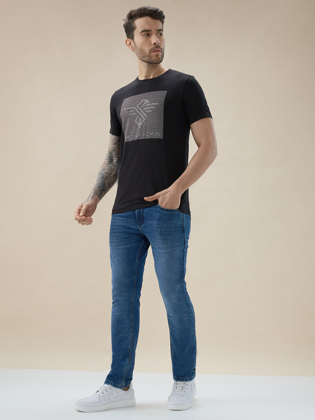 Men's Graphic Print Round Neck Half Sleeve Regular Fit T-Shirt