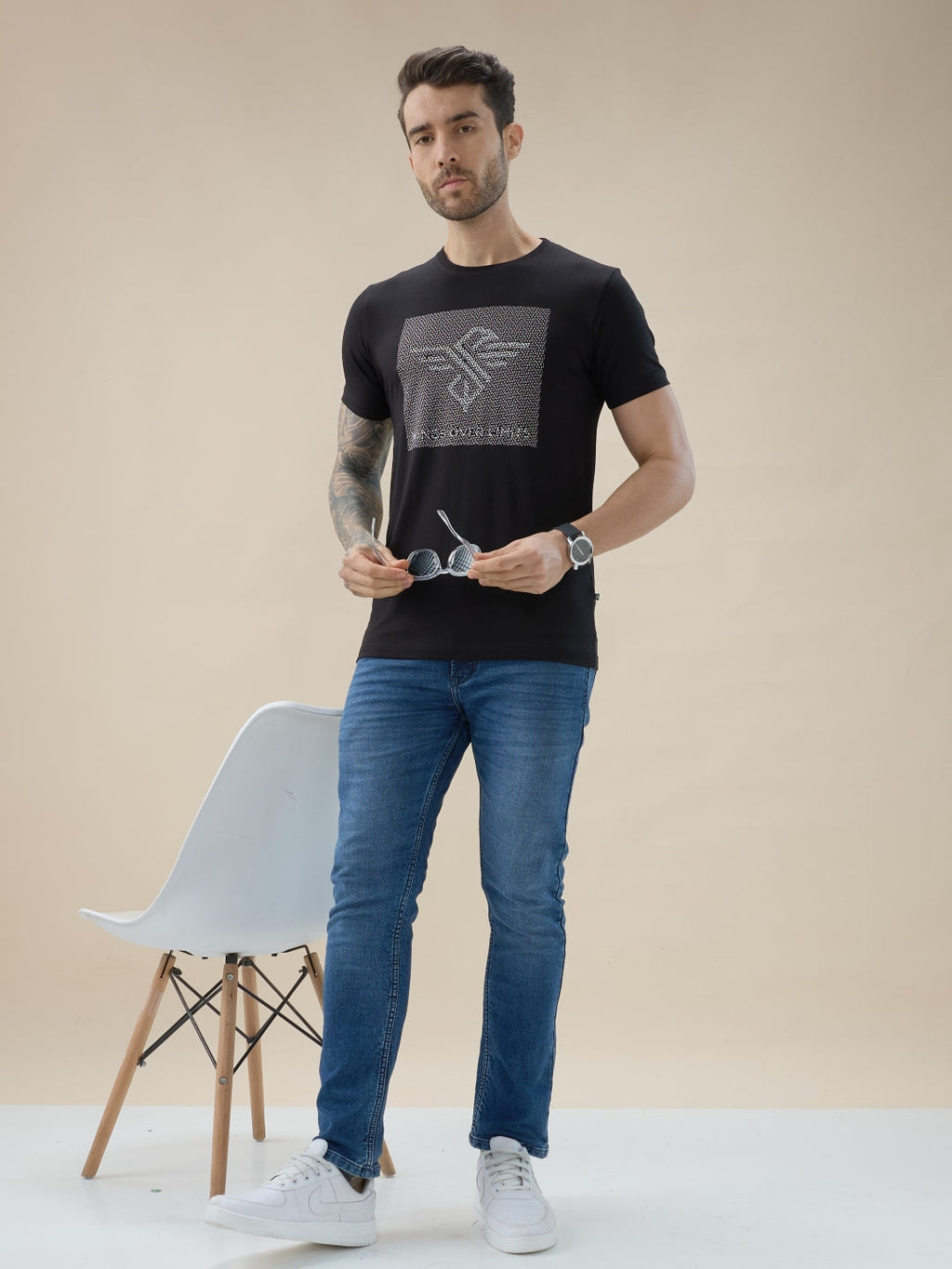 Men's Graphic Print Round Neck Half Sleeve Regular Fit T-Shirt