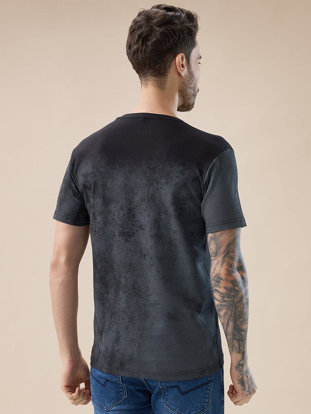 Mens Textured Graphic Print Round Neck Regular Fit T-Shirt