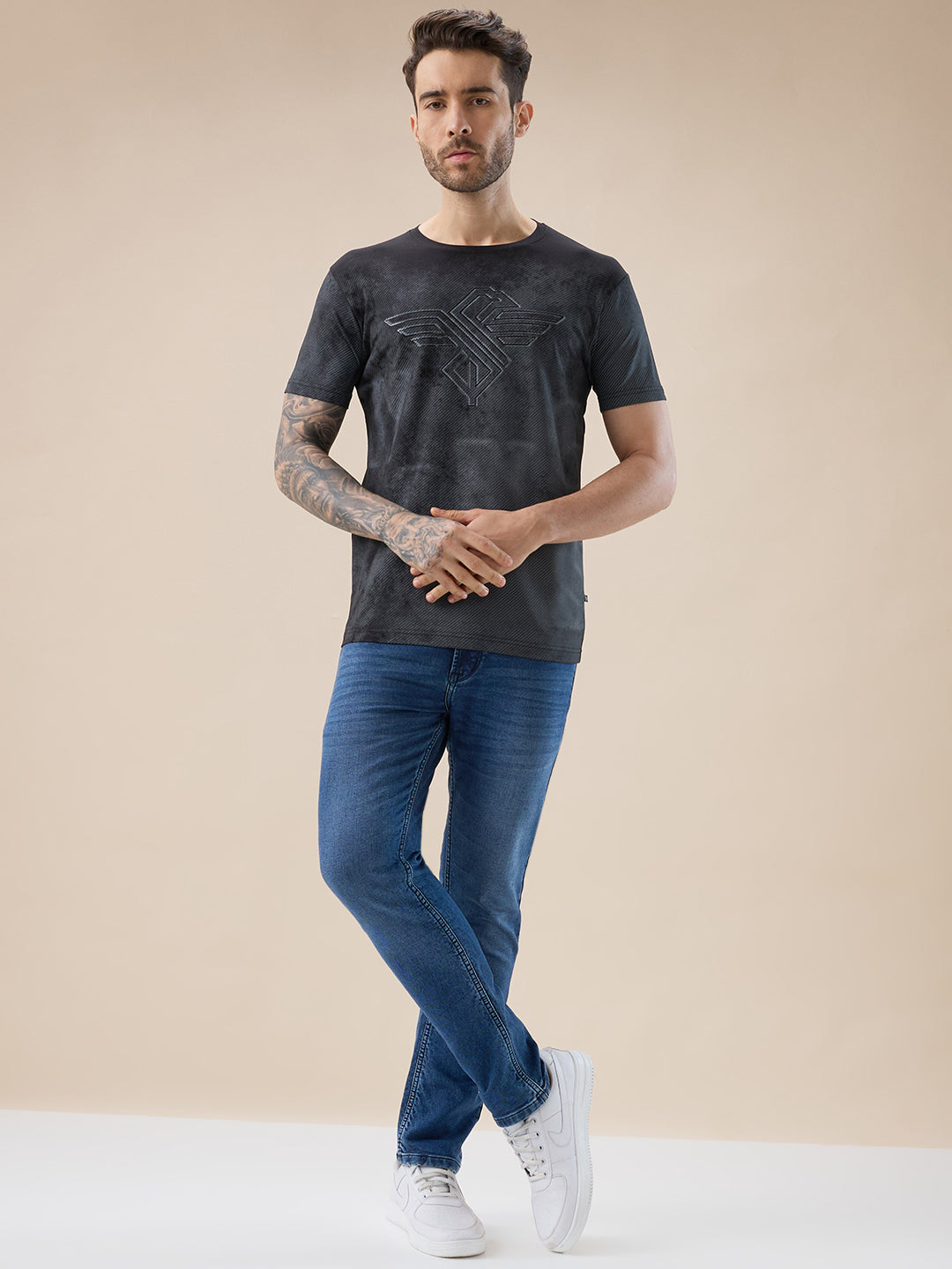 Mens Textured Graphic Print Round Neck Regular Fit T-Shirt