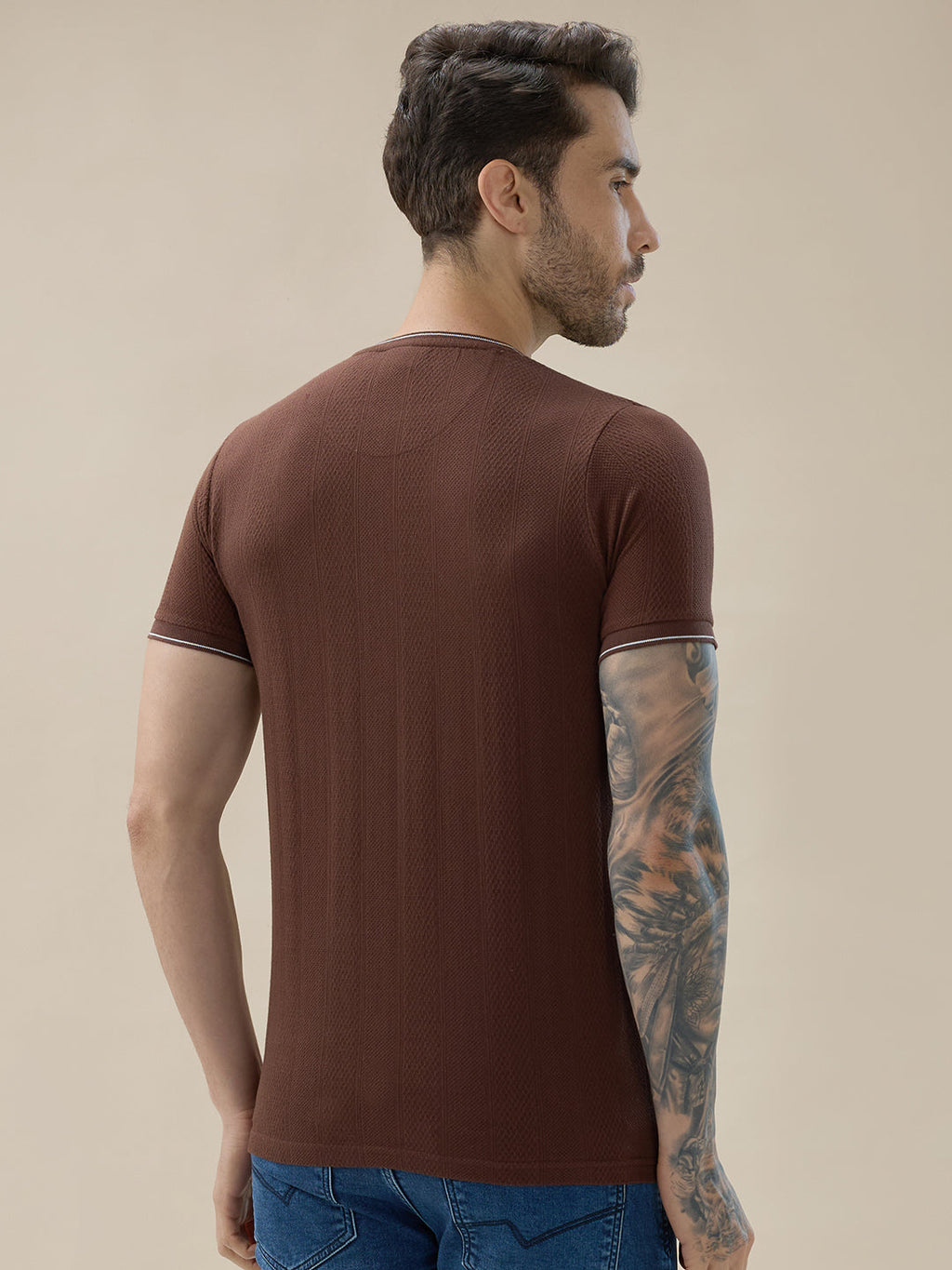 Mens Geometric Textured Round Neck Half Sleeve Regular Fit T-Shirt