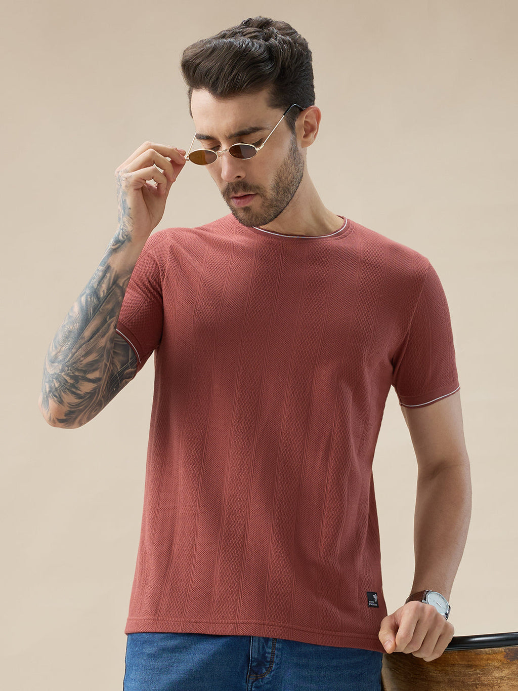 Mens Geometric Textured Round Neck Half Sleeve Regular Fit T-Shirt