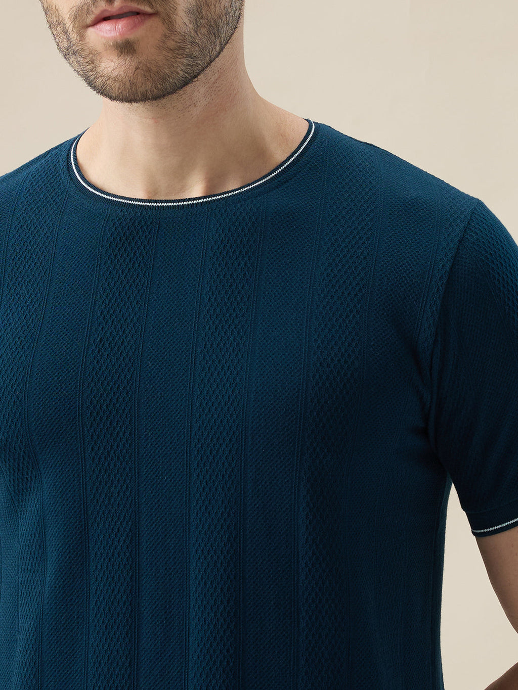 Mens Geometric Textured Round Neck Half Sleeve Regular Fit T-Shirt