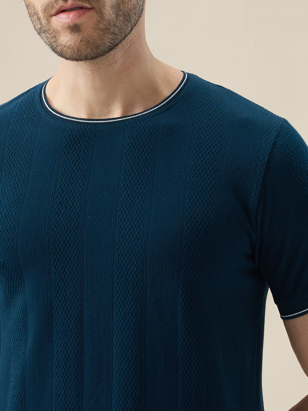 Mens Geometric Textured Round Neck Half Sleeve Regular Fit T-Shirt