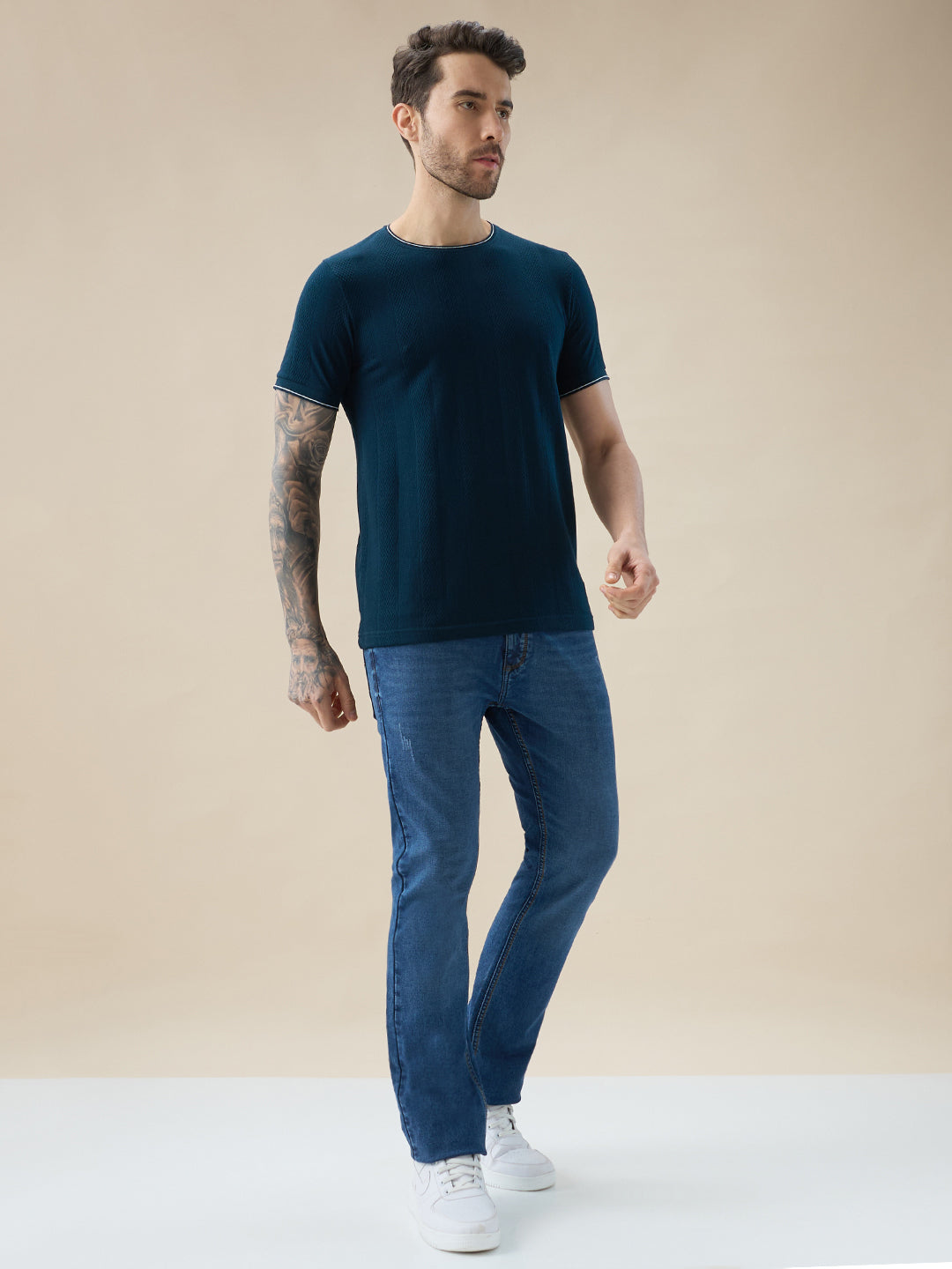Mens Geometric Textured Round Neck Half Sleeve Regular Fit T-Shirt