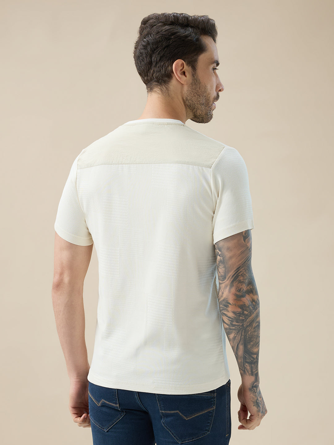 Mens Jacquard Textured Round Neck Half Sleeve Regular Fit T-Shirt with Chest Pocket