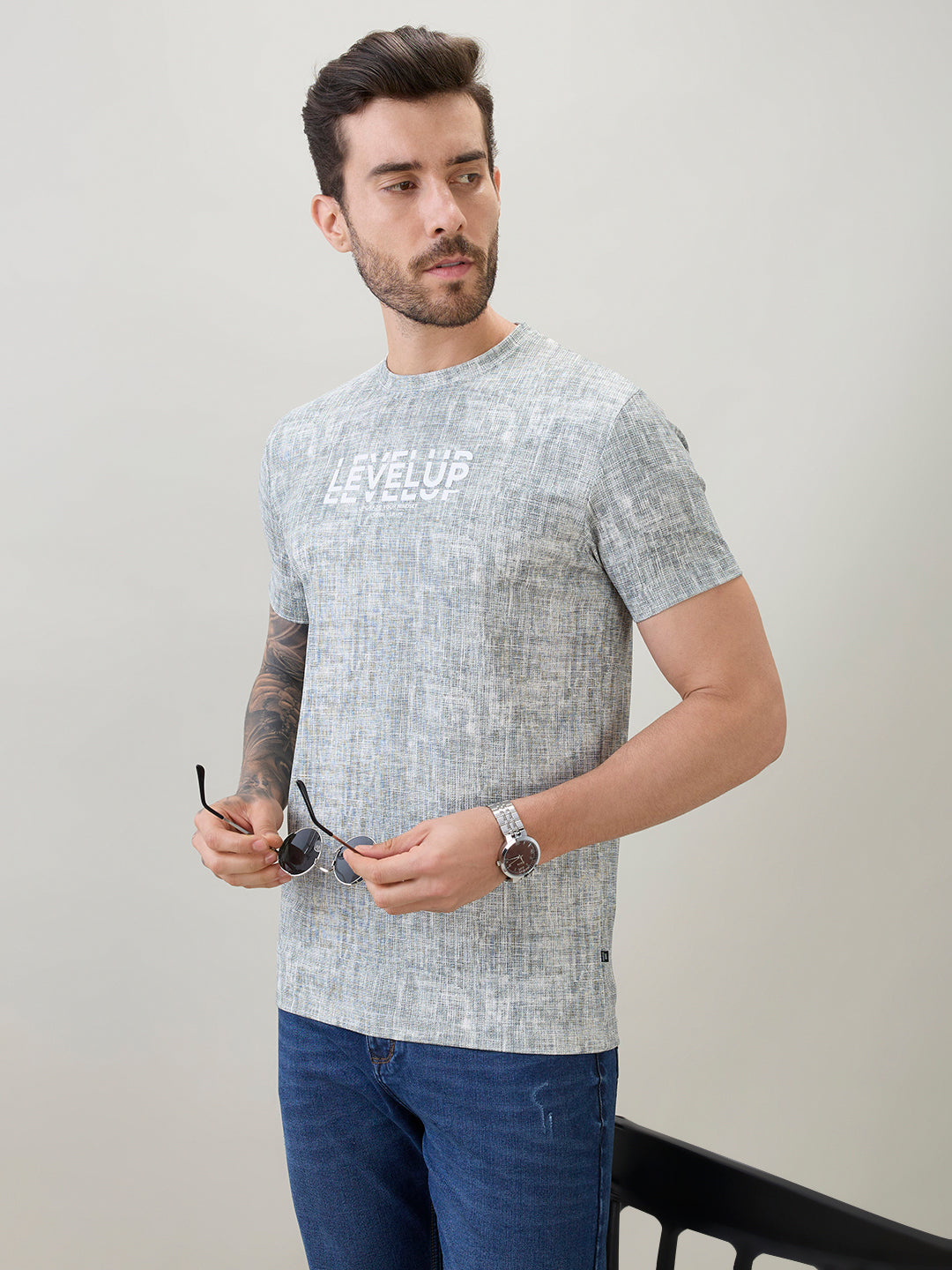 Mens Textured Typography Print Round Neck Regular Fit Half Sleeve T-Shirt