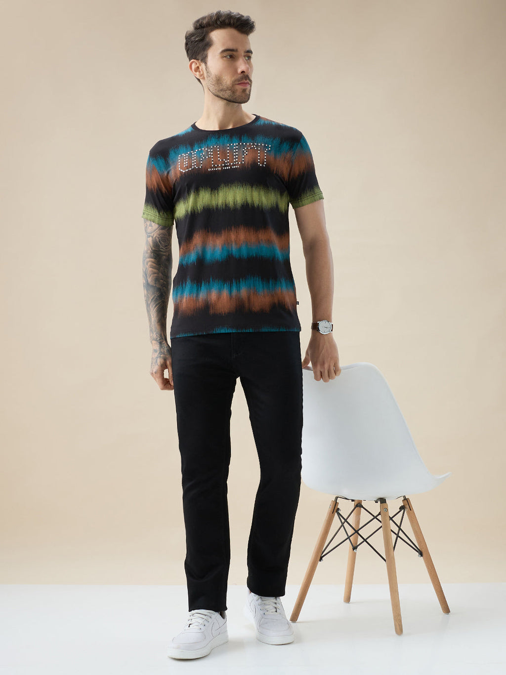 Men's Round Neck Half Sleeve Regular Fit Abstract Gradient Stripe T-Shirt