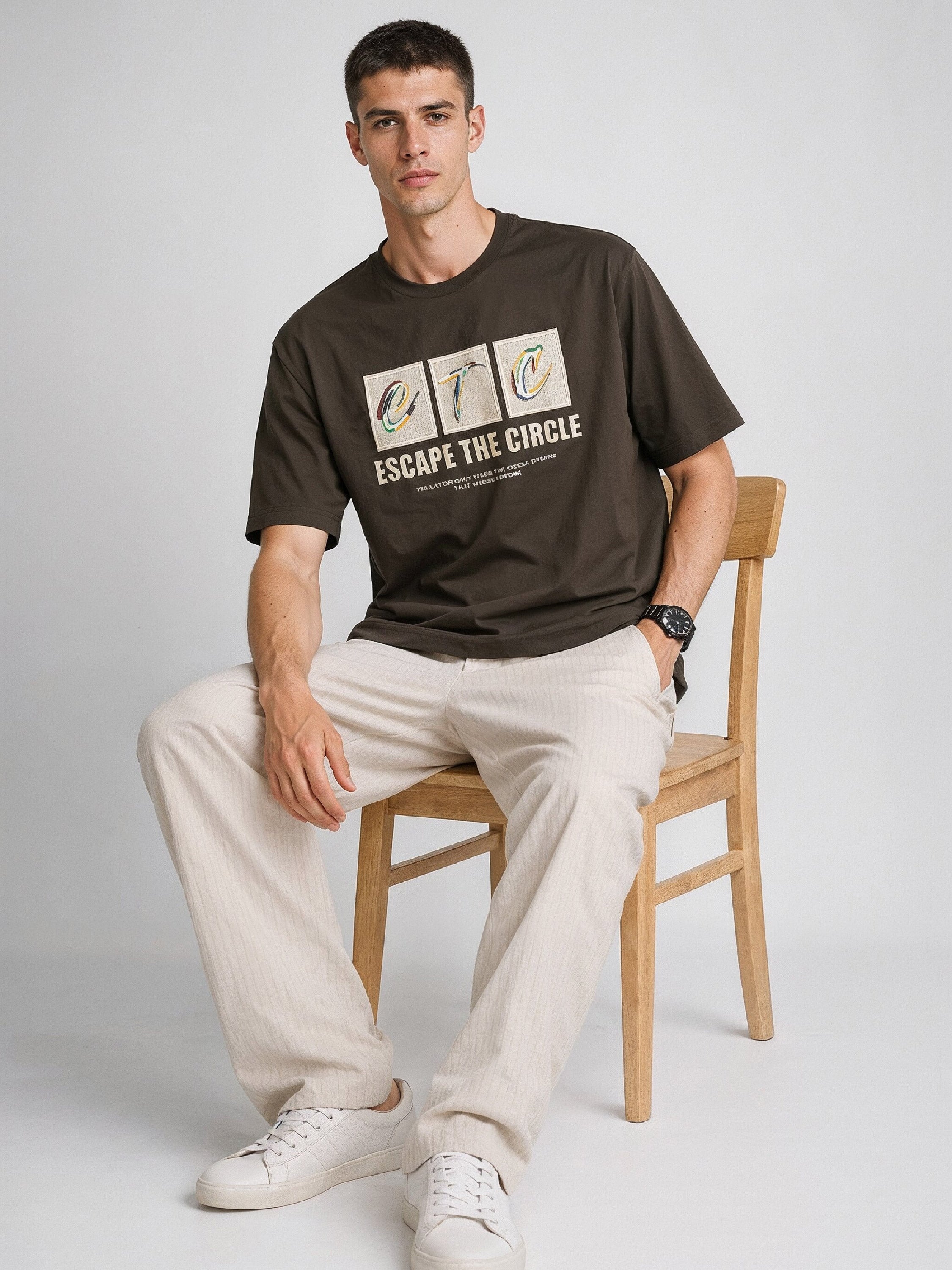 "Escape the Circle” Graphic T-shirt Main image