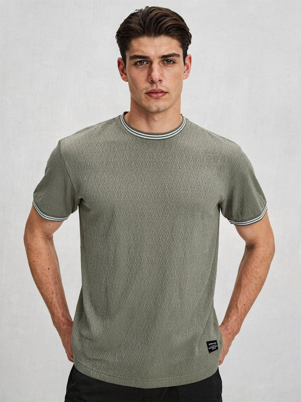 Status Quo |Men's Stylish T-shirt - S, M, L, XL, XXL,3XL,4XL,5XL