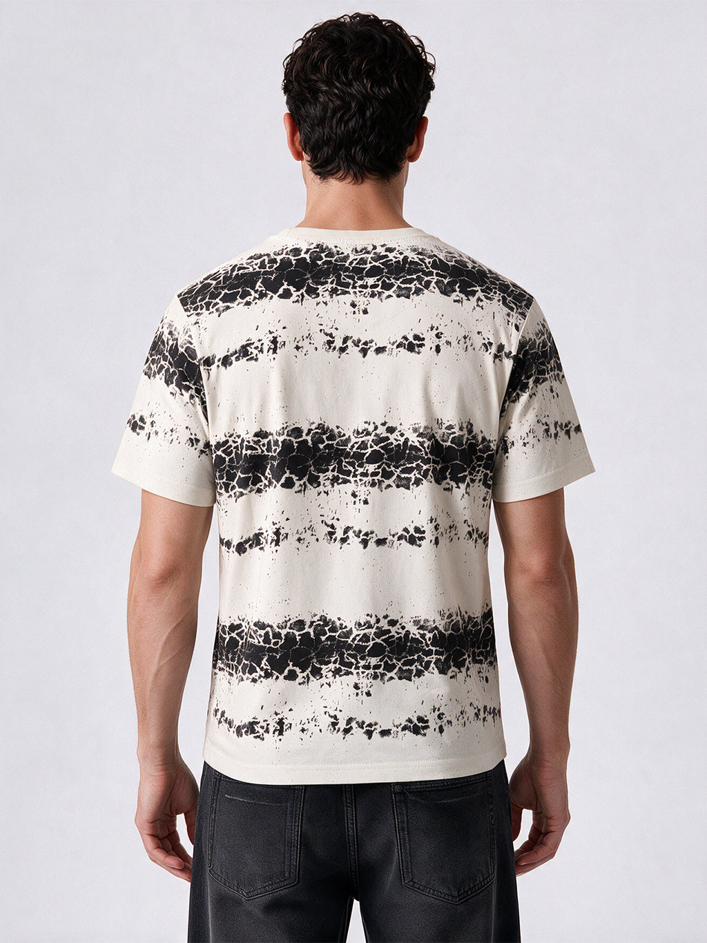 Men's Blended Printed Round Neck Regular Fit T-Shirt
