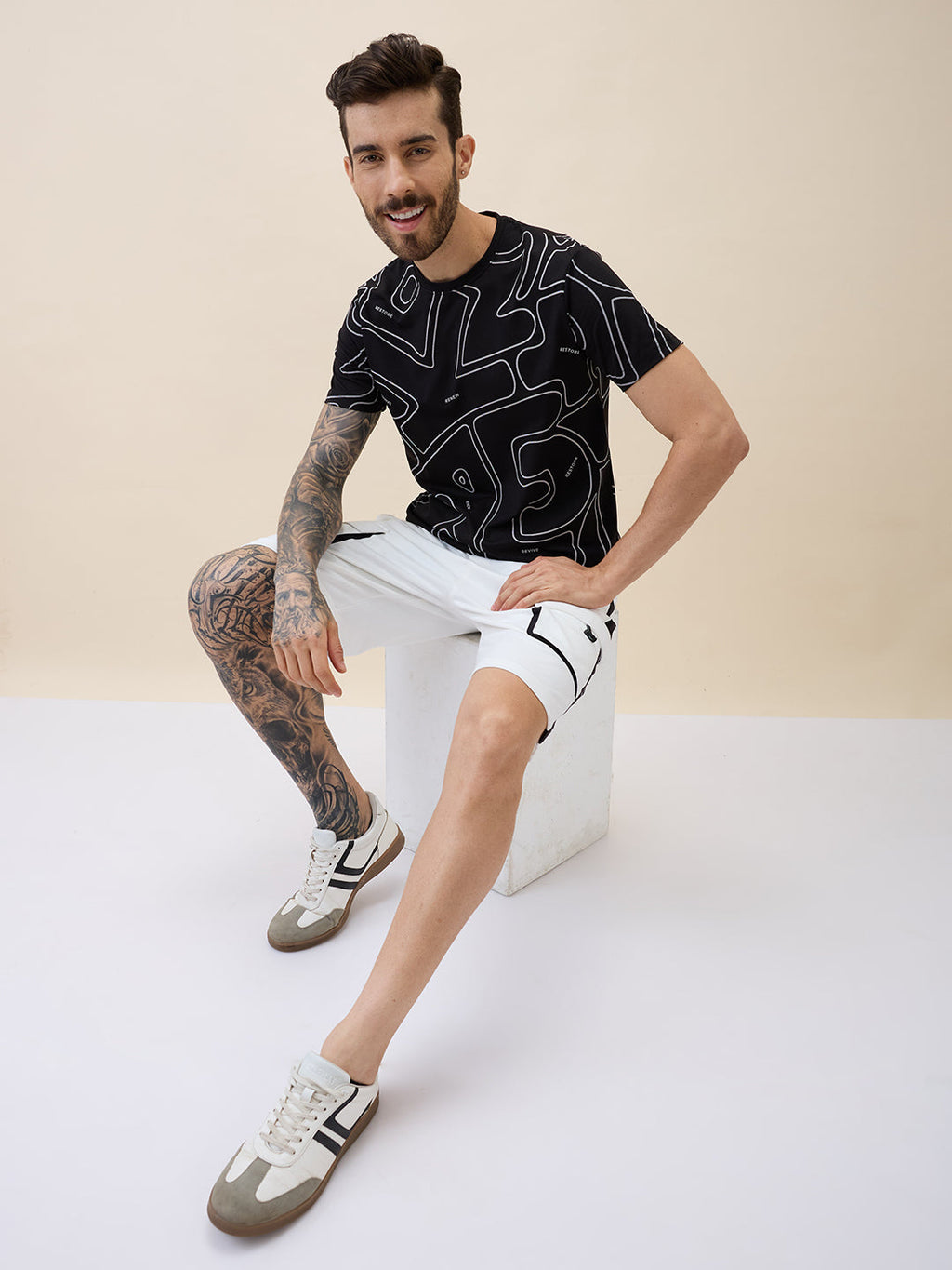 Men's Solid with Side Pockets Summer Drawstring Shorts