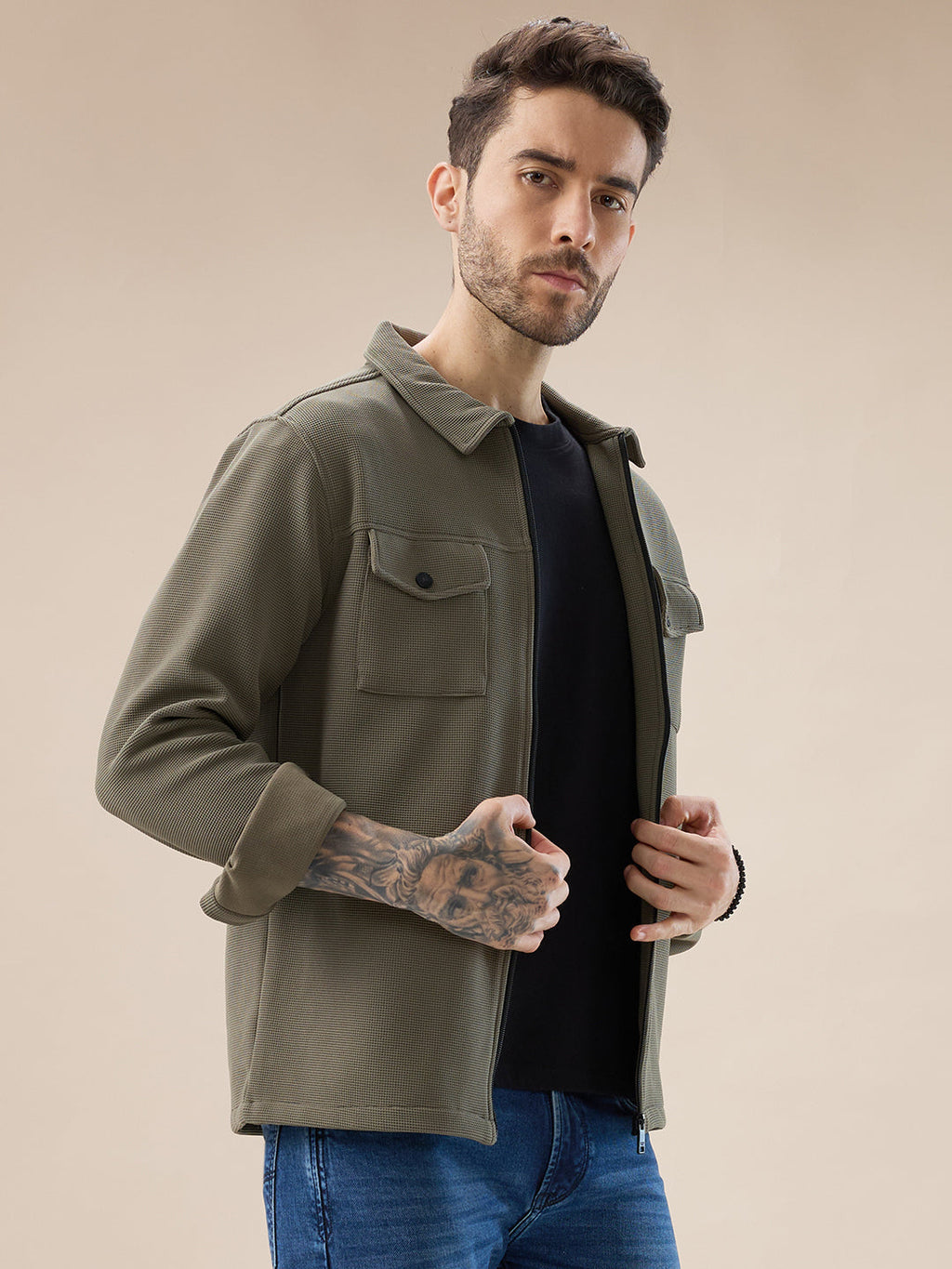 Men's Solid Textured Regular Fit Shacket with Zipper Clouser