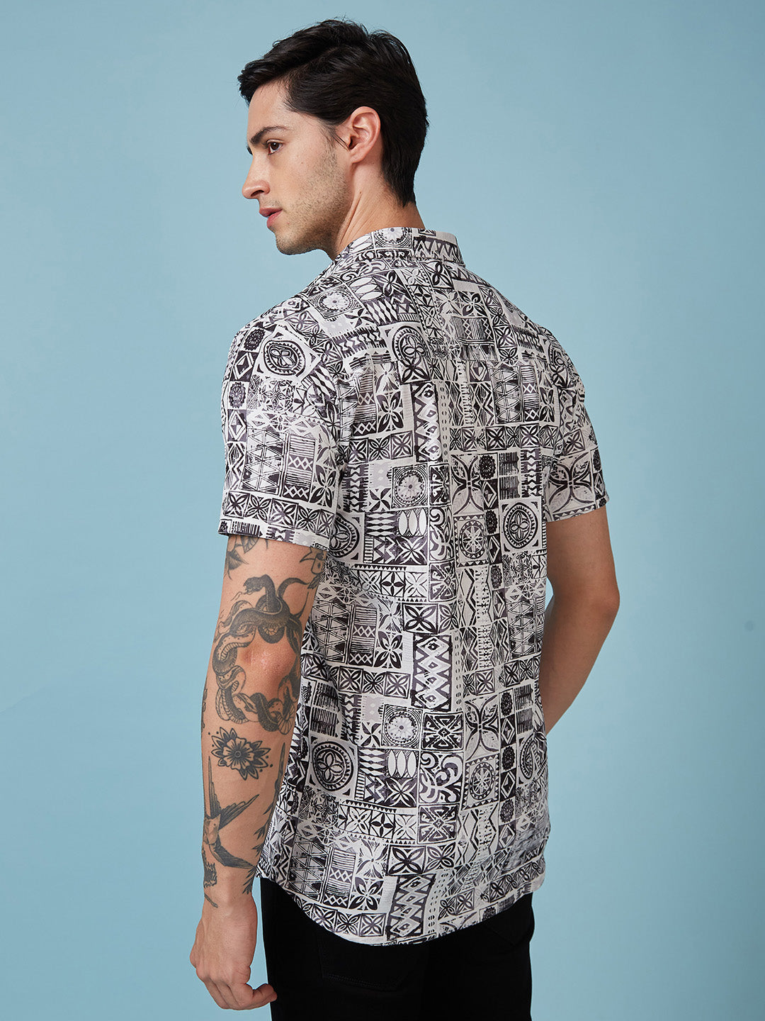 Mens Printed Half Sleeves Shirt