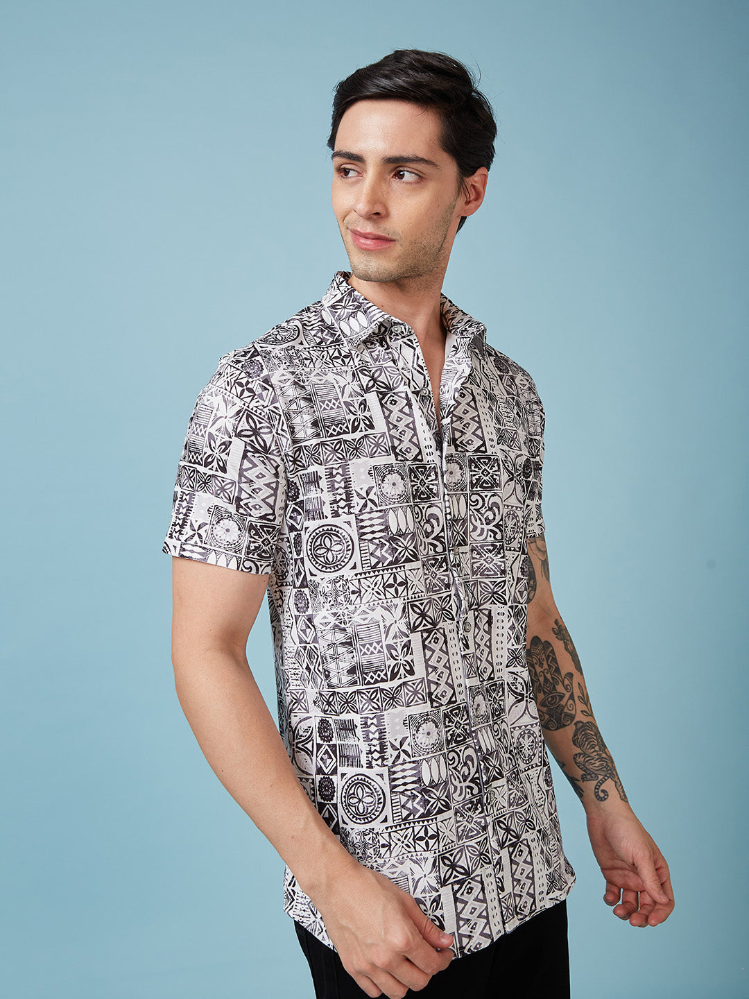 Mens Printed Half Sleeves Shirt