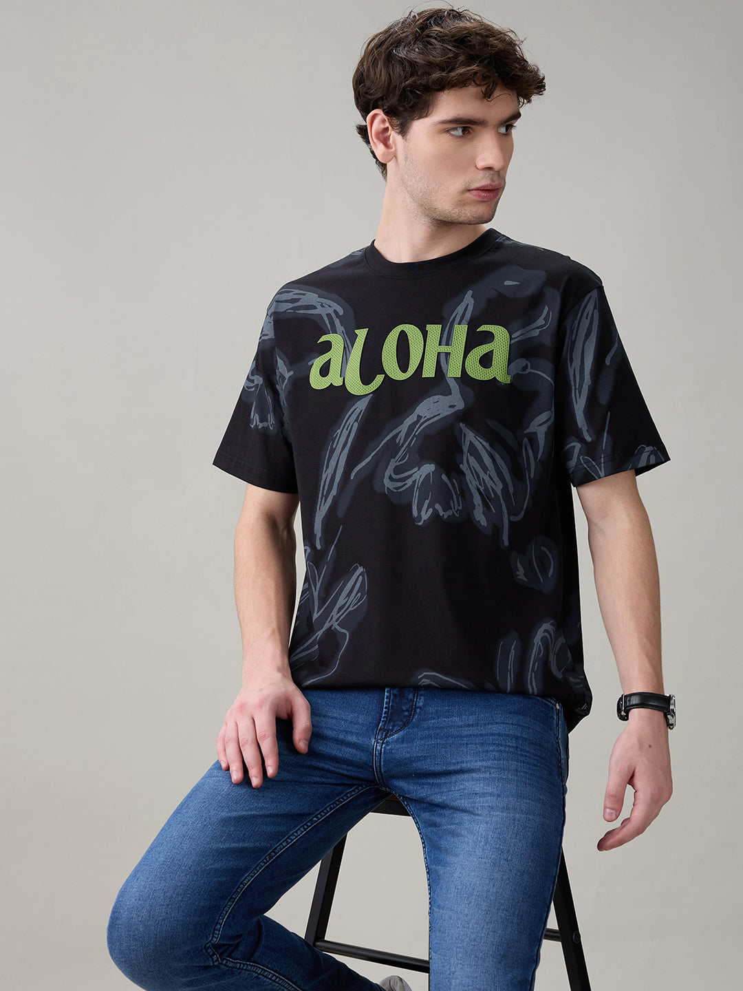 Status Quo Men's Oversized Typography Print Round Neck T-Shirt