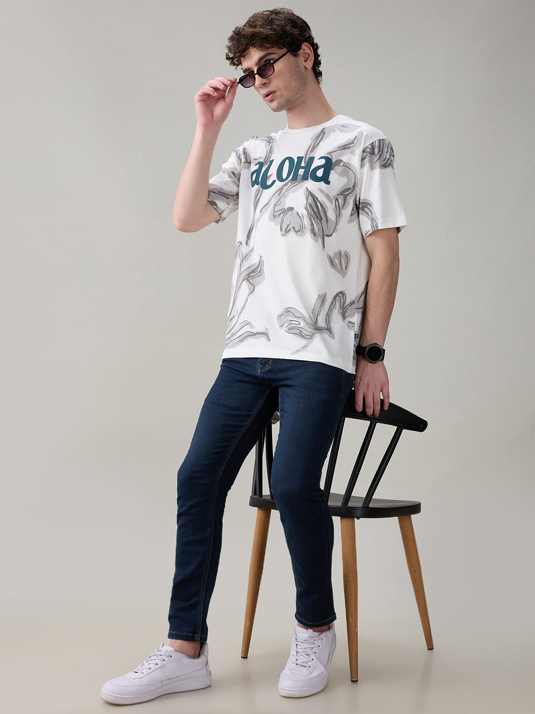 Status Quo Men's Oversized Typography Print Round Neck T-Shirt